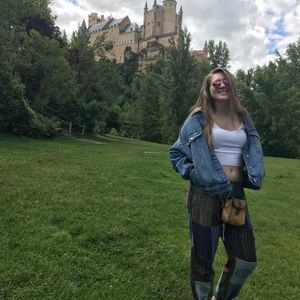 Meet your Posher, Molly